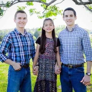 Meet your Posher, Mandy